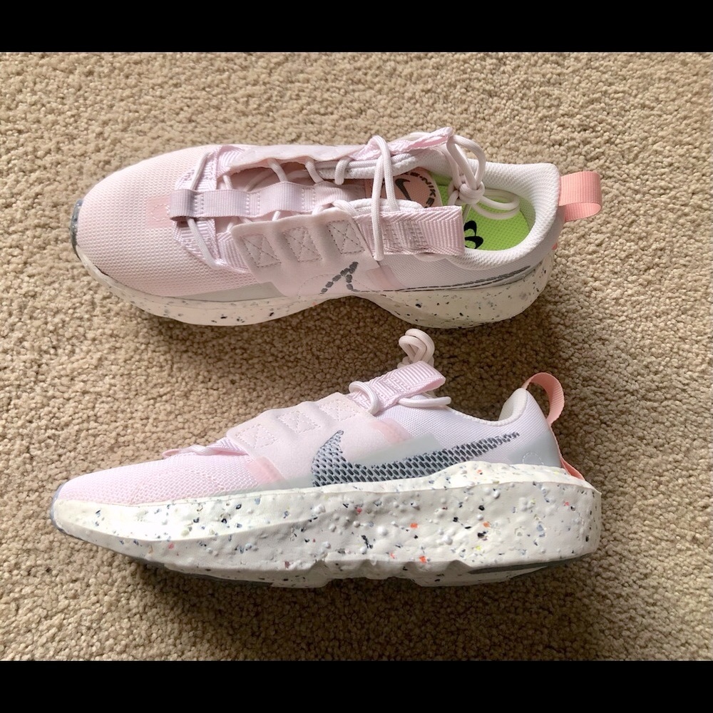 NIB Nike Crater Impact Women’s Size 5 Light Soft Pink/Smoke Grey